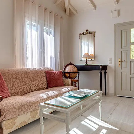 Villa Nafsika Nisaki (Corfu)