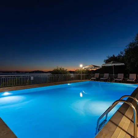 Nafsika * Nisaki (Corfu)